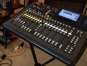 Behringer X32 COMPACT 32-Channel Digital Mixer Board Console w/ Midas Pre-Outs