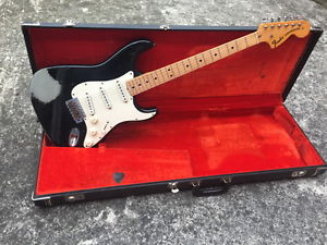 Vintage 1971 Fender Stratocaster