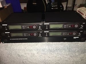 UA844 Antenna and Power Distribution System & 4 SHURE SLX4 Wireless Receivers
