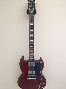 gibson sg w/ hard shell case and paperwork