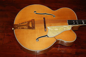 1939 Gibson Super 400 Premiere Cutaway  (GAT0409)