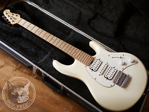 MUSIC MAN Silhouette Used  w/ Hard case