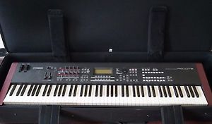 Yamaha MOXF8 Keyboard Synthesizer