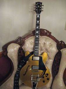 2007 Gibson Kiefer Sutherland KS-336 Electric Guitar, Gold Top w/Bigsby Tremolo