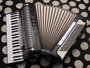 MAURO 4/5 LMMH ACCORDION/ACCORDIAN, I HAVE SHIPPED 65 TO BRAZIL, $180.