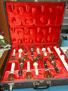 Malmark Handbell Set of 13 Note 1 Octave Set of Bells in Case ~ Excellent !