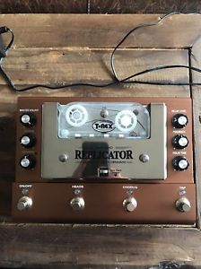 t rex replicator Analog Delay T-rex Trex Denmark Guitar Pedal Tape Delay