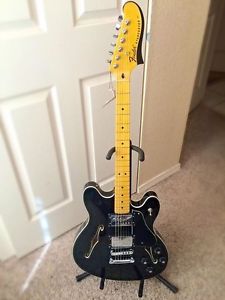 Fender Starcaster Electric Bass 