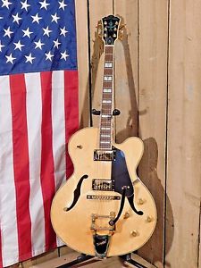 Washburn J-7 JAZZ Guitar NEW w/ FREE Case - NAMM Show Display!