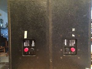 Yamaha NS-10M Studio - Matched Pair of speakers