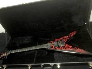 B.C.RICH KERRY KING 25TH ANNIVERSARY JR V E-Guitar
