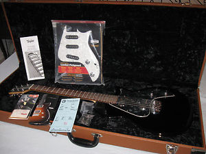 Taylor Solidbody Classic SB1-X Electric Guitar with OHSC and Extras solid body