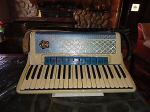 Scandalli Accordian - 120 Bass Keys