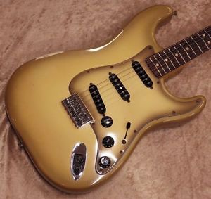 Fender Stratocaster Hard Tail Antigua Used w / Hard case