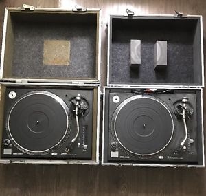 Two Technics SL-1210MK5 DJ Turntables