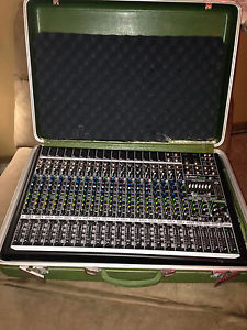 Mackie PROFX22v2 22-Channel Compact Effects Mixer w/USB