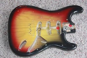 1977 1978 1979 1980 1981 Fender Stratocaster guitar body sunburst 5 lb 14 oz