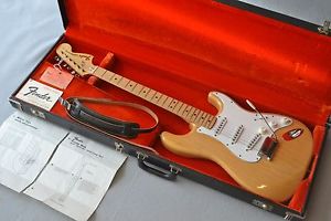 Vintage 1974 FENDER STRATOCASTER - EX COND 100% Original w/ OHSC / Tags + Manual