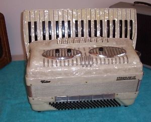 Stradivarius Video 120 bass Accordion 4 / 5 reeds accordian VG Cond. Pancordion