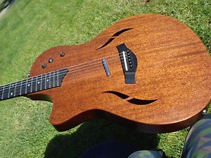 Taylor T5 Classic 6 String Acoustic Electric Lefty Left Handed Diamond Inlays