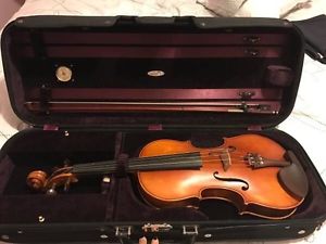 OTTO BENJAMIN MA300C 16" VIOLA W/ORIGINAL DELUXE CASE and BOW *W/SHOULDER REST*