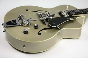 Godin 5th Avenue Uptown Limited Edition SF TV Jones W/TricCase Free Shipping