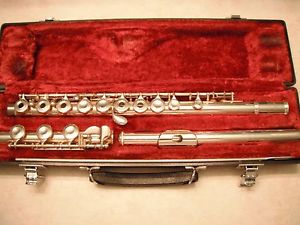 Yamaha 385H Open-hole Flute - sterling silver head