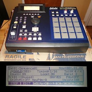 Akai MPC 2000XL Blue 1GB CF Card Drive FULLY SERVICED 32MB RAM ORIGINAL BOX