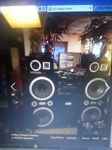 SONY PRO STUDIO INDUSTRIAL PRESSURE SOUND STEREO SYSTEM A.M F.M. CASSETTE 5 DVD