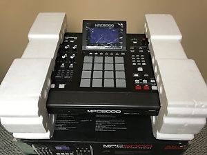Akai MPC 5000 Music Production Center w/Cd/Dvd &192mb ram installed MPC5000