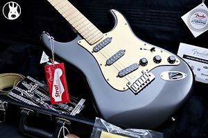 ✯PRISTINE✯ FENDER USA Deluxe LTD Stratocaster S1✯ Montego Black + Maple✯2004✯
