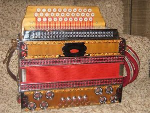 NICE Melodija Slovenian 1990s Model 3 Row Diatonic Button Box Accordion C,F,Bb