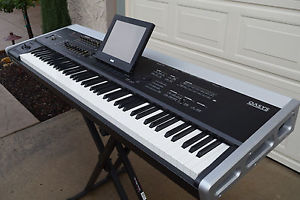 Korg Oasys 88 keyboard synthesizer excellent-used 88 key piano for sale