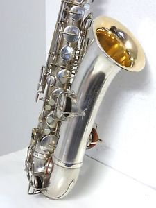 100 Jahre altes amerik. Tenorsaxophon Buescher True Tone in selten gutem Zustand