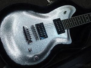 Washburn: Electric Guitar Custom Shop P4 Reissure Silver Sparkle USED