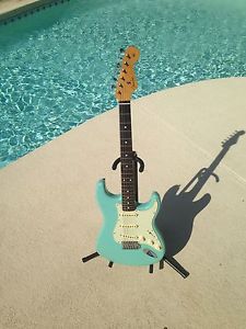 2015 Fender 60s Reissue Cerulean Blue
