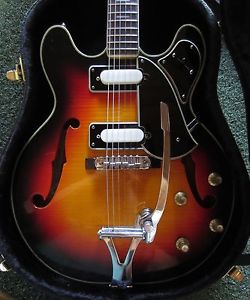 Univox Custom Rare Vintage Mid-60's Sunburst Guitar - All Original