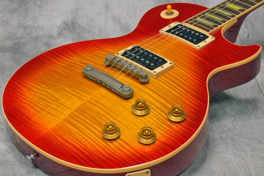 Used Gibson USA Gibson USA / Les Paul Classic Plus Heritage Cherry Sunburst