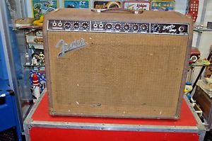 1960's Vintage Fender Brown Super Guitar Amp