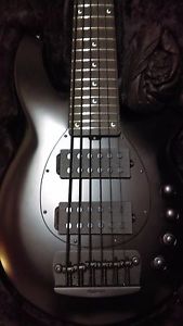 2016 Music Man Bongo Stealth HH 6 six string bass - MINT