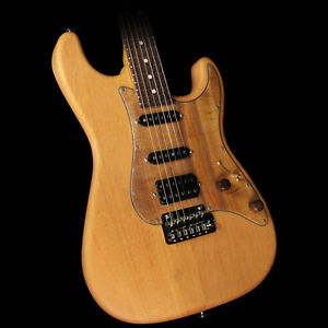 Suhr Classic Roasted Maple Neck Electric Guitar Natural