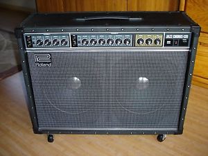 ROLAND JC120