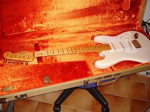 2007 FENDER US STRATOCASTER 57 REISSUE 50TH ANNIVERSARY MARY KAY OCCASION
