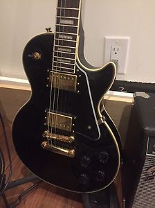 Epiphone LesPaul Black and Gold Electric Guitar Starter Pack Includes Amp Beauti