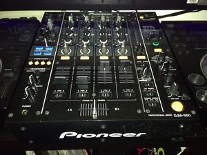 Pioneer Professional DJM 850K 4 Channel DJ Mixer Signed by Paul of Three 6 Mafia