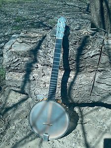 Super rare S.S. Stewart six string banjo circa 1920s