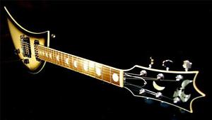 KAWAI MOONSAULT. ORIGINAL. 1990. SILVERBURST. VERY RARE. ICONIC JAPANESE GUITAR.