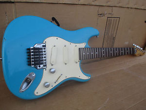 80's PEAVEY FALCON - made in USA - KAHLER SPYDER TREMOLO