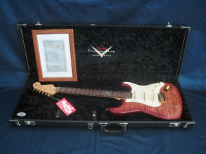 * *2006 Fender Custom Shop Ltd 60th Anniv. Presidential Select Stratocaster * *