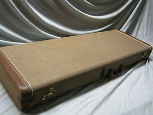 1962 FENDER JAZZMASTER CASE - made in USA
